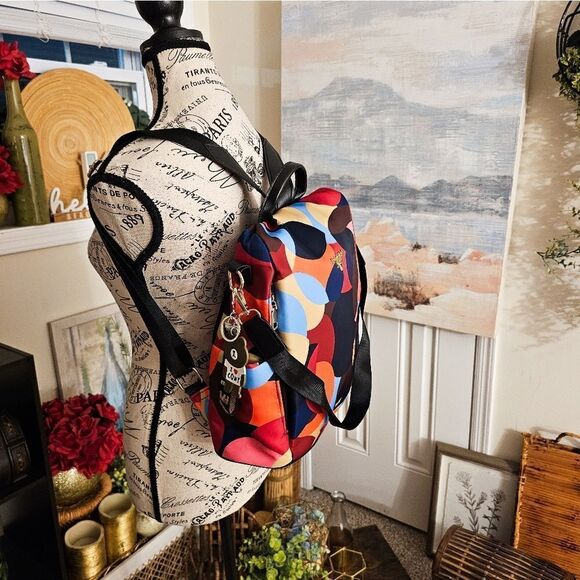 POABA Geometric Multicolored Convertible Anti - Theft Backpack. - Picture 5 of 15